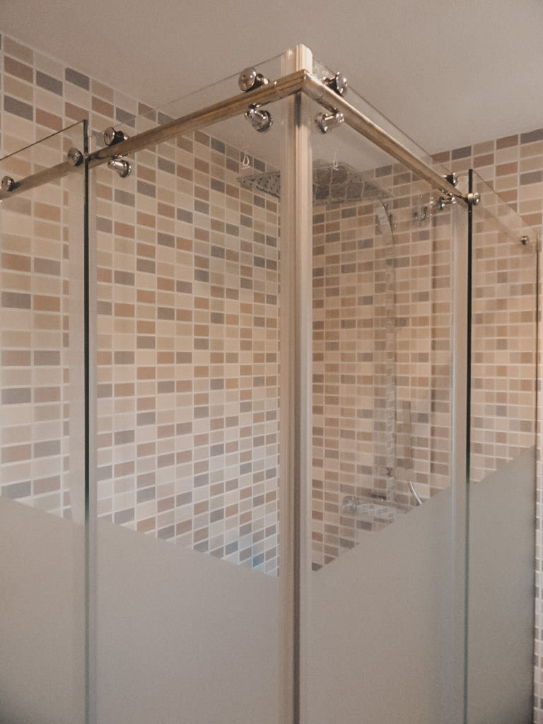 Mampara corredissa dutxa vidre